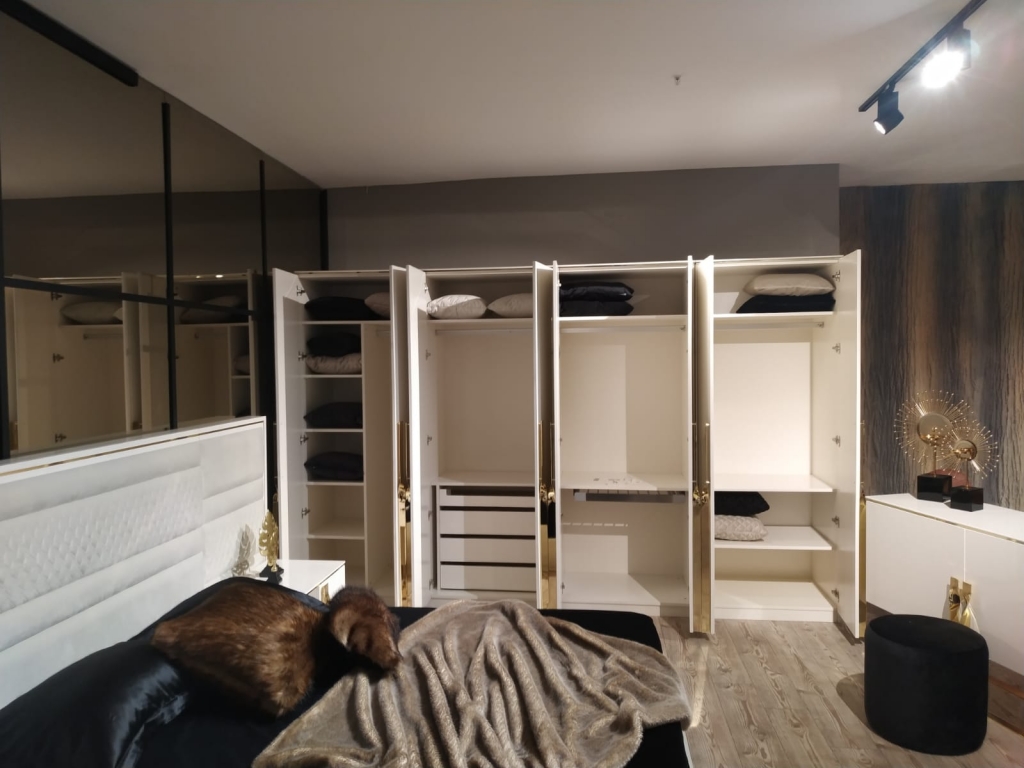 ZEN BEDROOM GOLD (4)