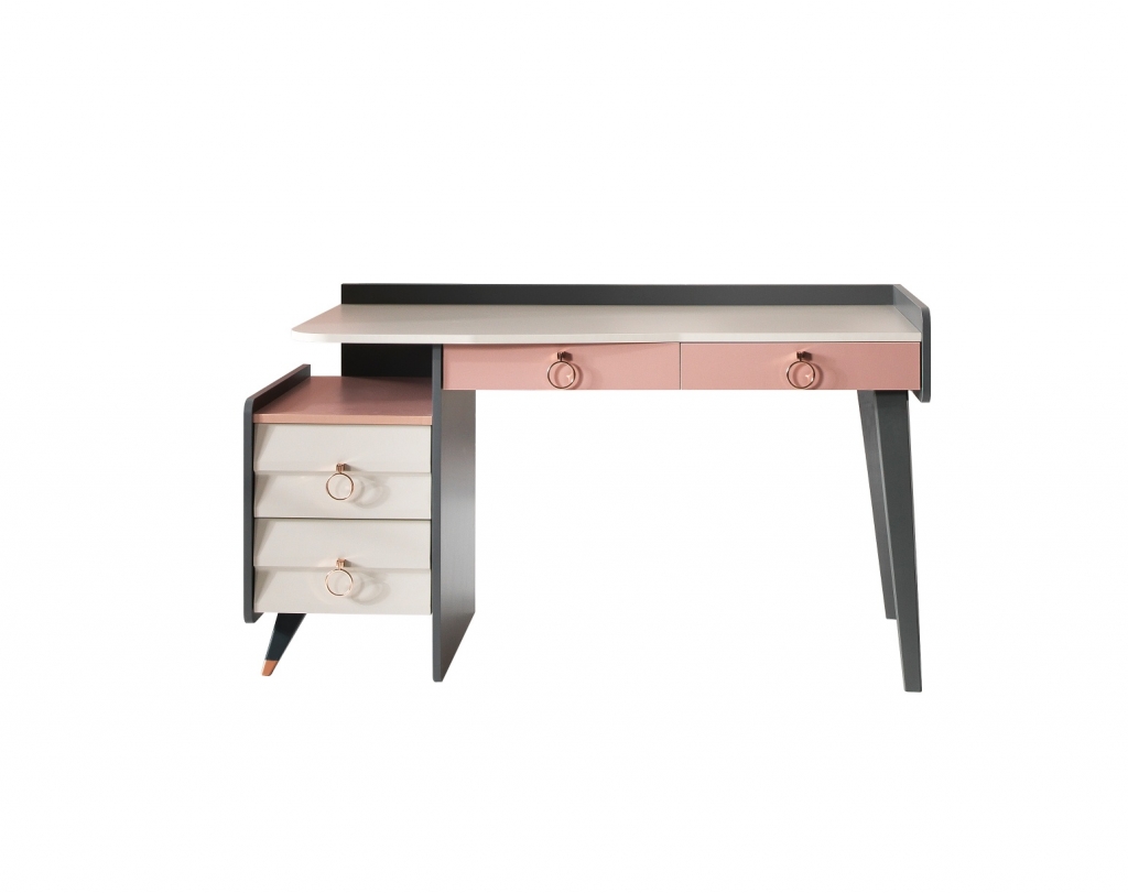 Setra Dekupe 18 Study Desk Front View