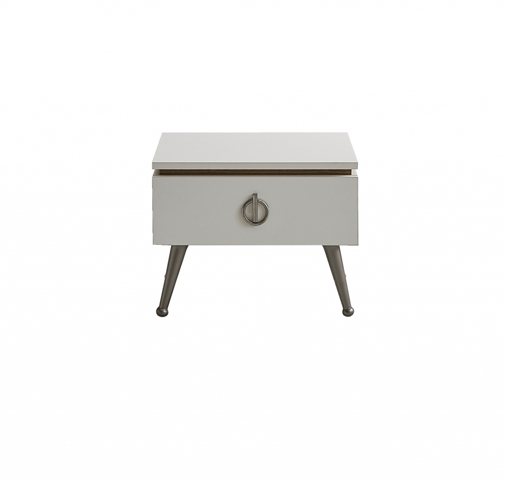 Vista Dekupe 13 Night Stand Front View