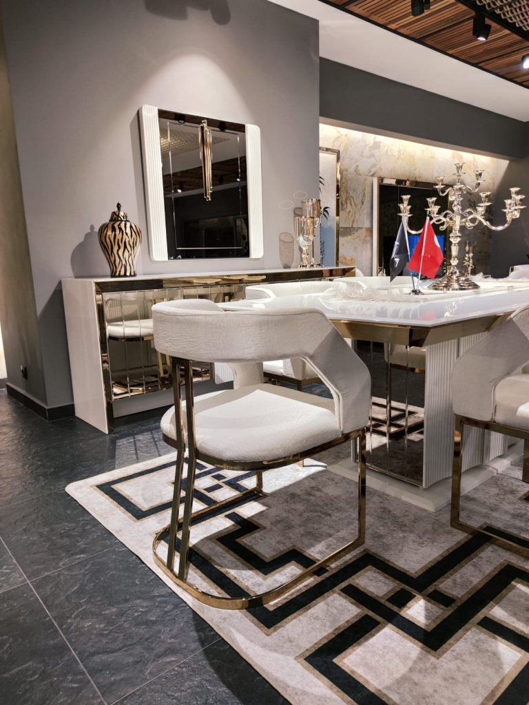 PHOTO-2021-10-03-17-21-26