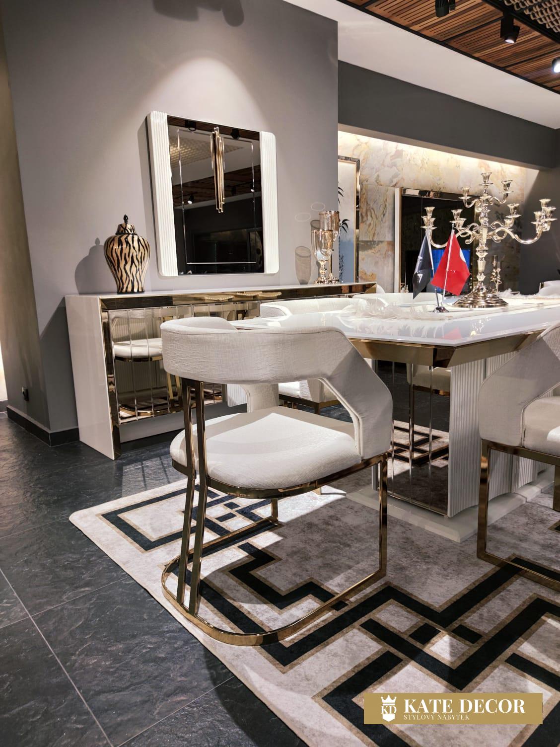 PHOTO-2021-10-03-17-21-26